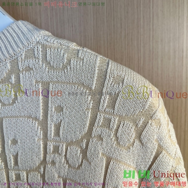 7���� ��� ������ D0426111-2