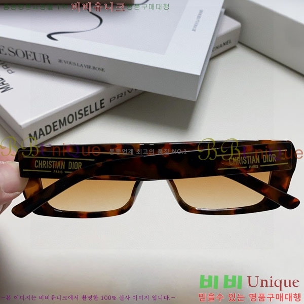 ��* ���۶� D90704-1