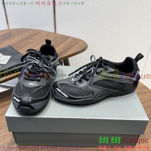 ���� �߷��þư� ����Ŀ�� B63777801-4