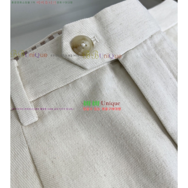 ���� �η���*�� ĳ�־� �ݹ��� 31LP264163-1
