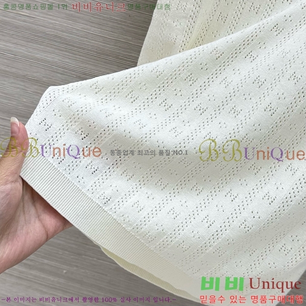 ���� ��**�� ī�� ����Ƽ MO324520-4