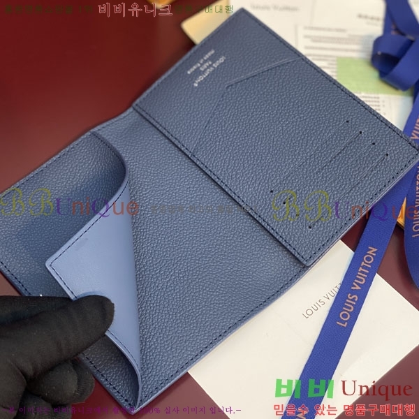 #����*�� �н���Ʈ Ŀ�� M28616-101