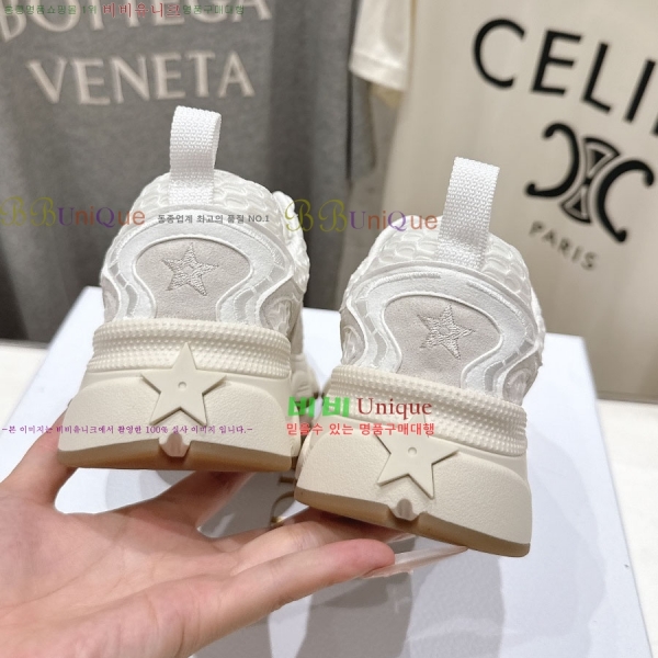 ���� ��� ���̺� ����Ŀ�� 42DR2652937-1