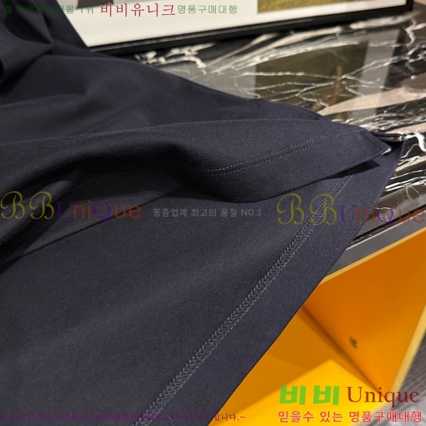 ���� ���ڷ� ��ġ�ڸ� ���� Ƽ���� BC631582-3