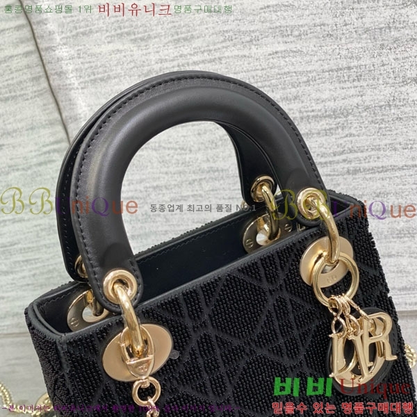 #��* ���̵�� �̴� M0505-7501