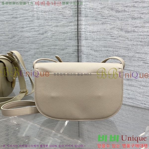 #��* �޴޸��� �÷� �� �̵�� M3922-201