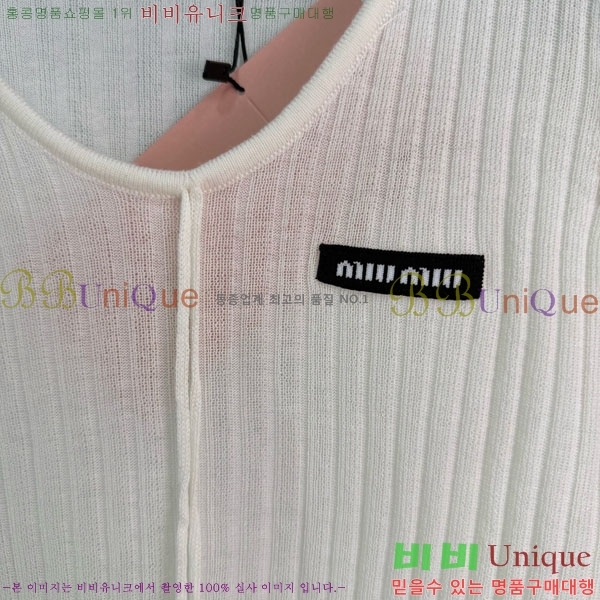 ���� �̿�̿� ���� Ƽ���� MIU4250888-4