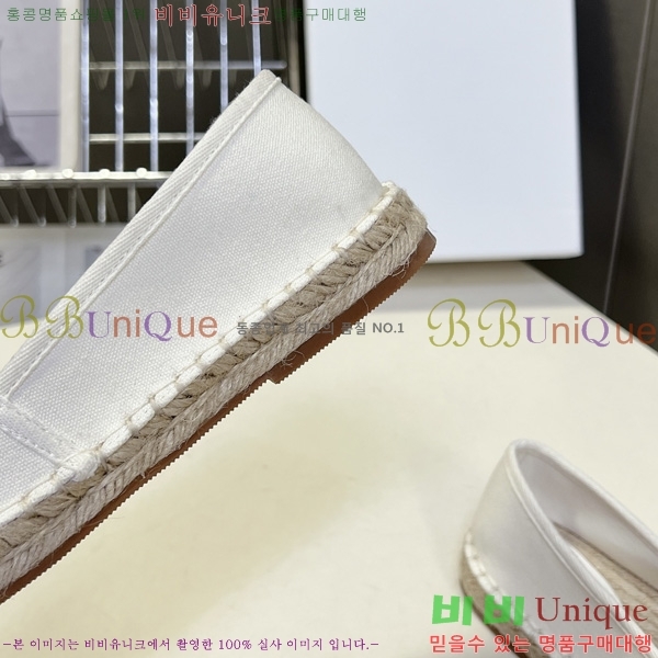 ������ �����ĵ� �÷����� CE92665-1