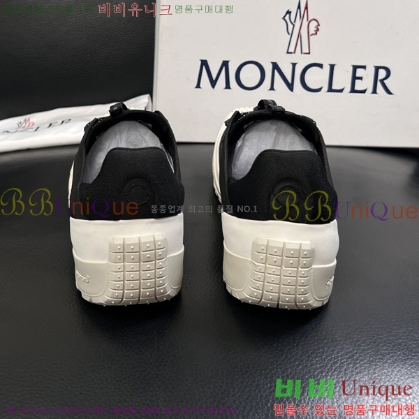 ���� ��**�� ����Ŀ�� MO9906801-4
