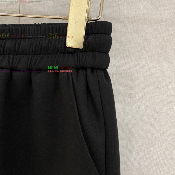 ���� �ο��� ���� �ݹ��� �¾� 27LW2661227-1