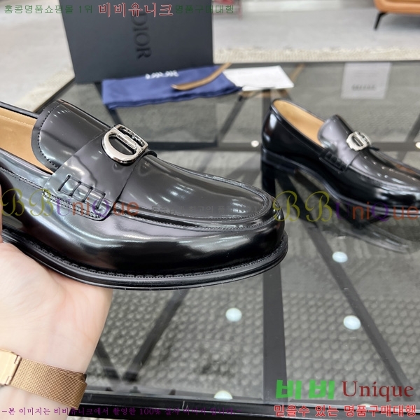 ���� ��� ���� D3R77590-3