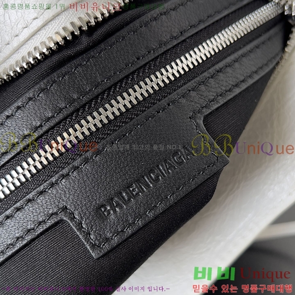 #�߷��þư� 𝗟𝗘 𝗖𝗜𝗧𝗬 �� ��Ƽ ������ 90030-104