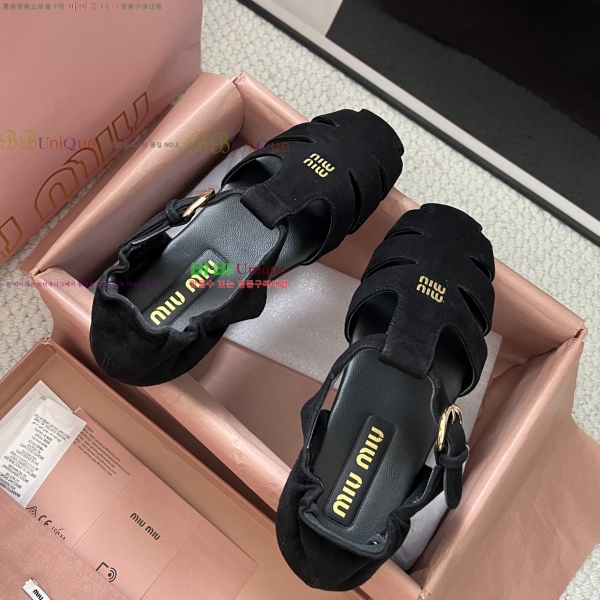 ���� �̿�̿� ���� 33MU266137-2