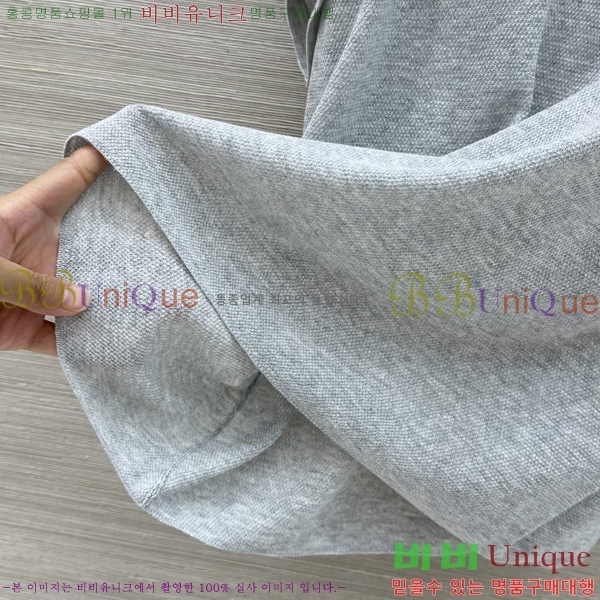 ���� ���ڷ� ��ġ�ڸ� ���� Ƽ���� BC3535467-7