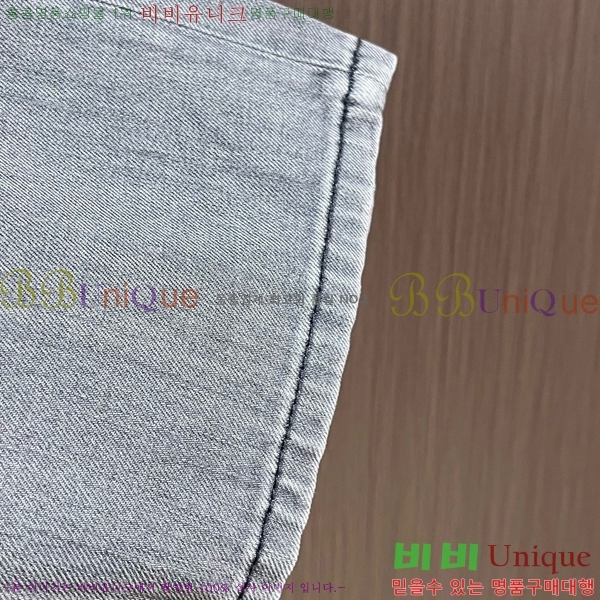 ���� ���ڷ� ��ġ�ڸ� û���� BC2473901