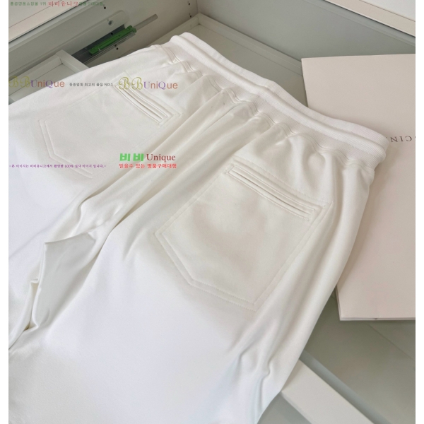 ���� ���ڷ� ��ġ�ڸ� �ݹ��� BC261490-1