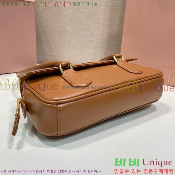 #�̿�̿� �Ƹ�ī�� ���׹� 5BD282-101