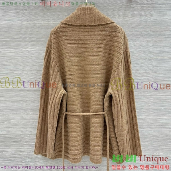 ���� �η�**�� ������ ��Ŷ LP4670826-3