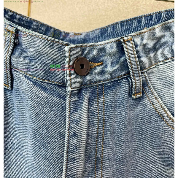 ���� ũ������ �ݹ��� CH138647-1