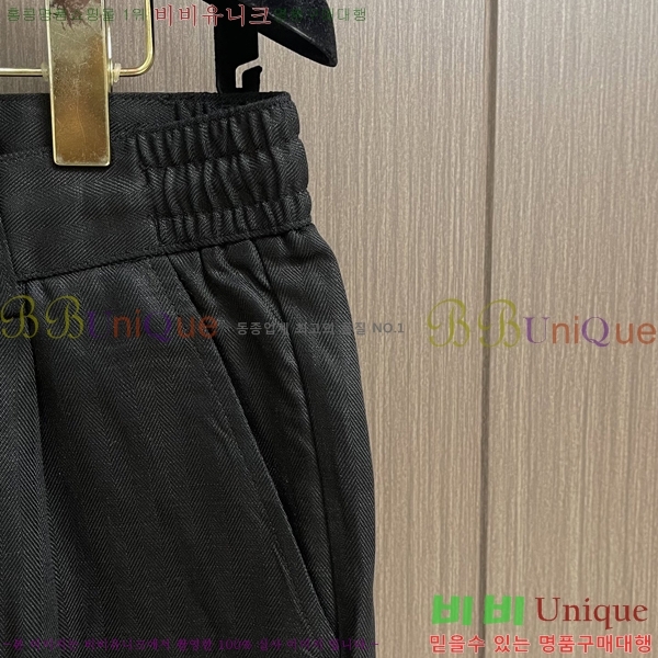 ���� ���ڷ� ��ġ�ڸ� ���� BC437883-3
