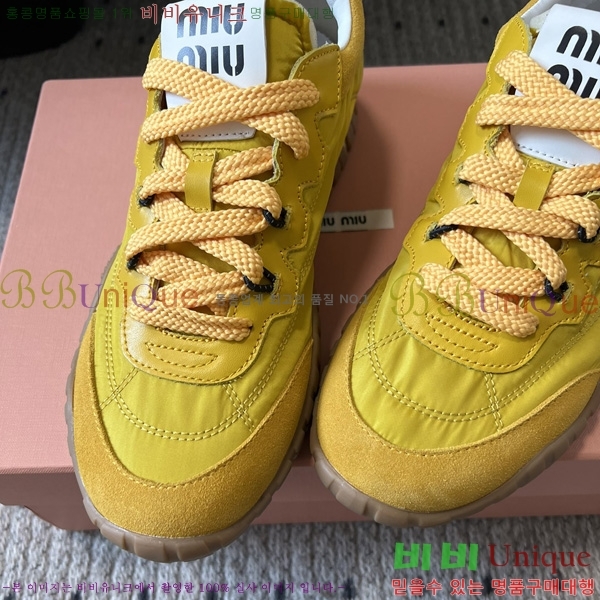 ���� �̿�̿� ����Ŀ�� M1052228
