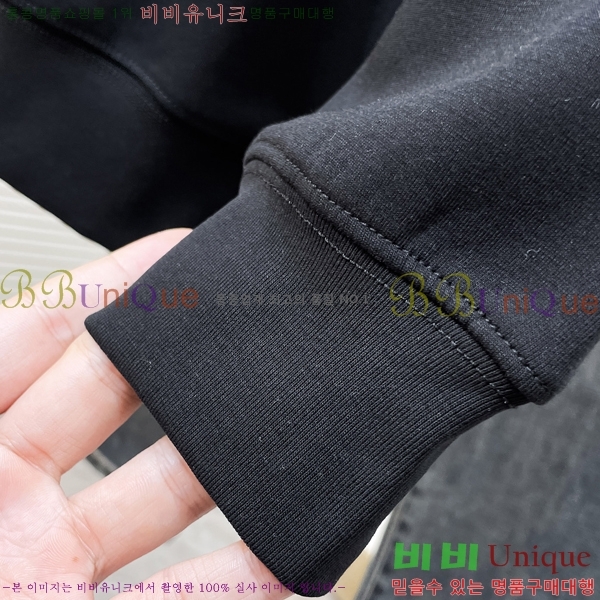 ���� ���ڷ� ��ġ�ڸ� ���� Ƽ���� BC7156479-1