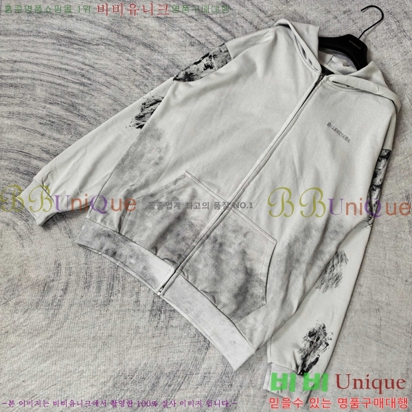 ���� �߷��þư� ������ ���� BA1152373-1