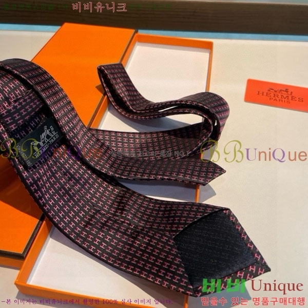 #�����޽� ��Ÿ�� HQ523637-2