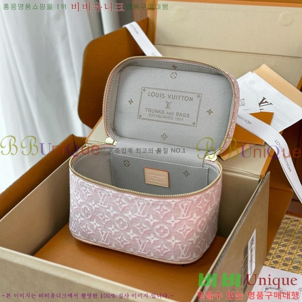#����*�� �Ͻ� �̴� ����Ƽ ���̽� M29667-200
