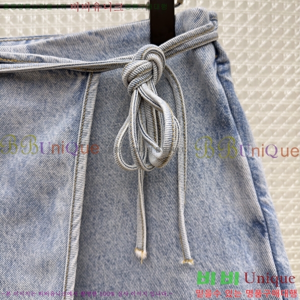 ���� �ο��� ���� �̴Ͻ�ĿƮ 22LW26871-1