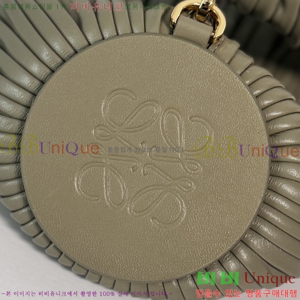 #�ο��� pouch ����� 522129-103