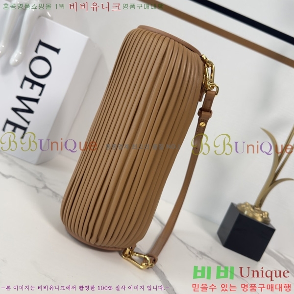 #�ο��� pouch ����� 522129-102