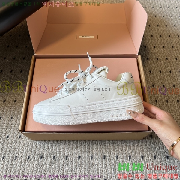 ���� �̿�̿� ����Ŀ�� M1050633-2