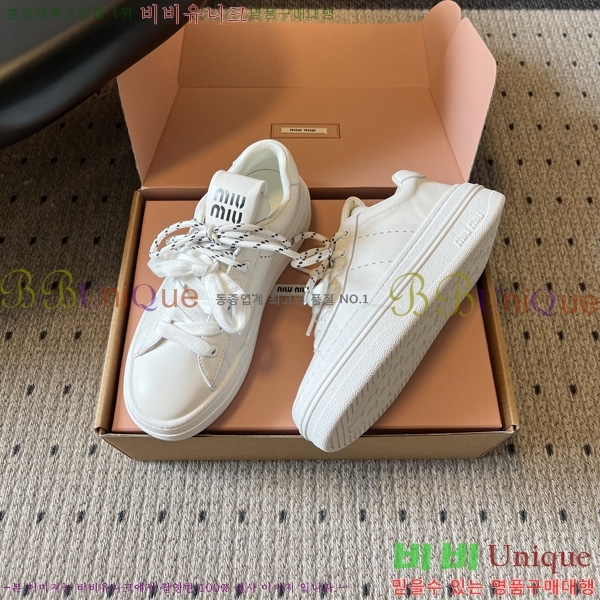 ���� �̿�̿� ����Ŀ�� M1050633-2