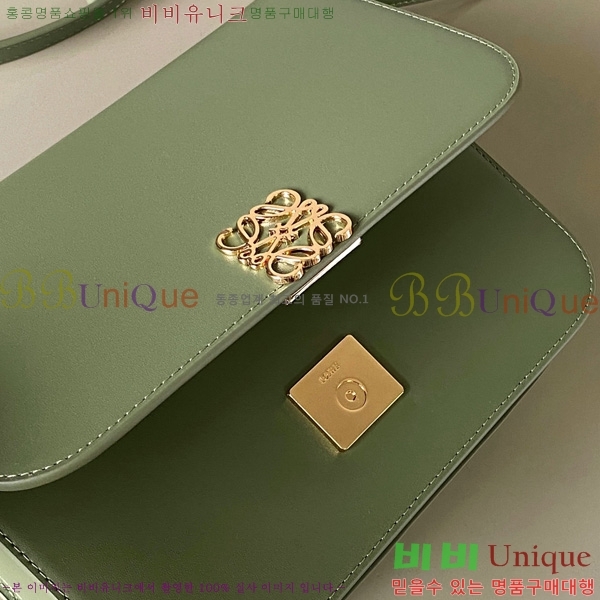#�ο��� Goya ũ�ν��� LOEW9067-101