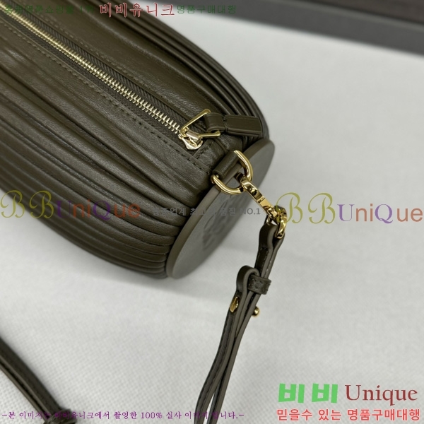 #�ο��� pouch ����� 522129-101