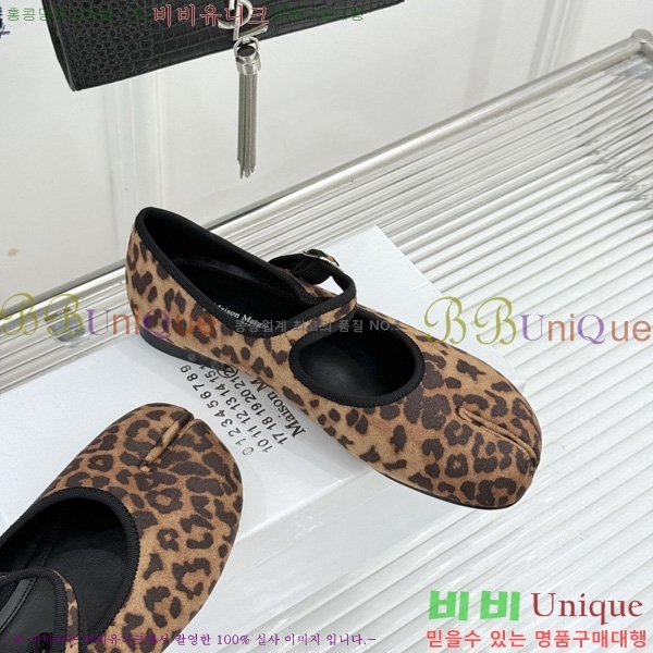 �������������� �÷����� M50058-4