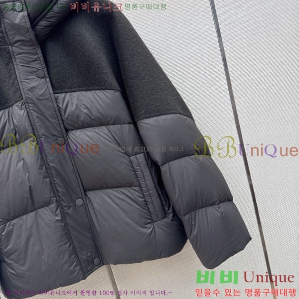 ���� ��**�� �ٿ� �е� MAX047402-30