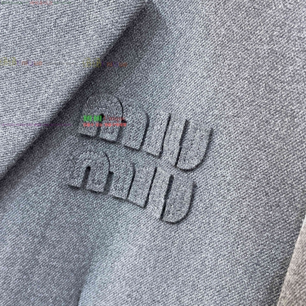 ���� �̿�̿� ���� ��Ŷ MU418379