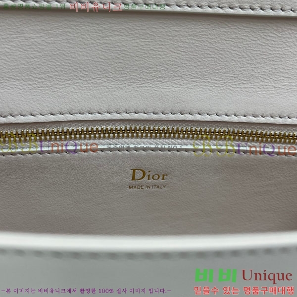 #��* �޴޸��� �Ŀ�ġ M3671-105