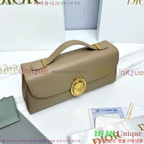 #��* �޴޸��� �Ŀ�ġ M3671-1001