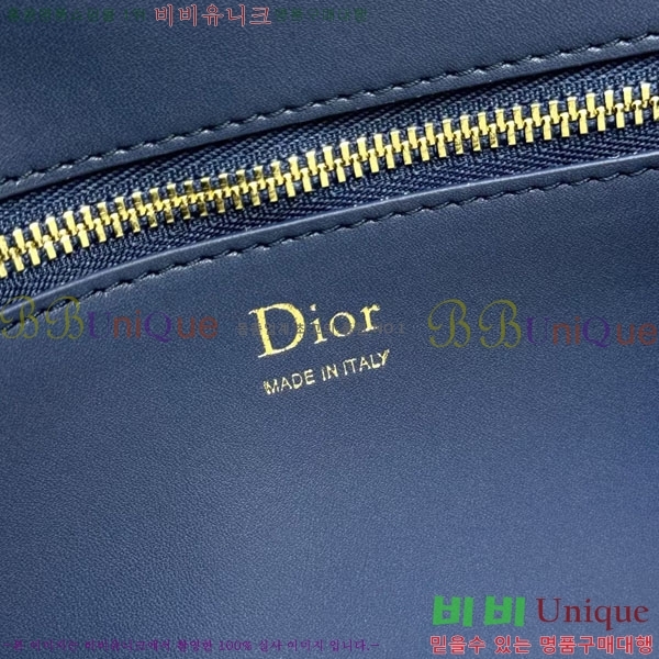 #��* �޴޸��� �Ŀ�ġ M3671-1006