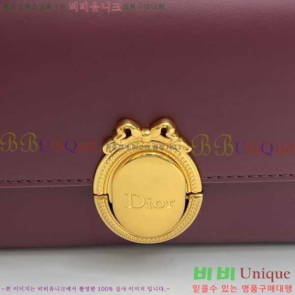 #��* �޴޸��� �Ŀ�ġ M3671-101
