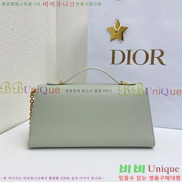 #��* �޴޸��� �Ŀ�ġ M3671-105