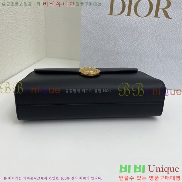 #��* �޴޸��� �Ŀ�ġ M3671-107