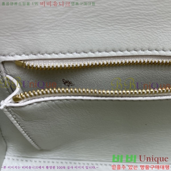 #��* �޴޸��� �Ŀ�ġ M3671-111