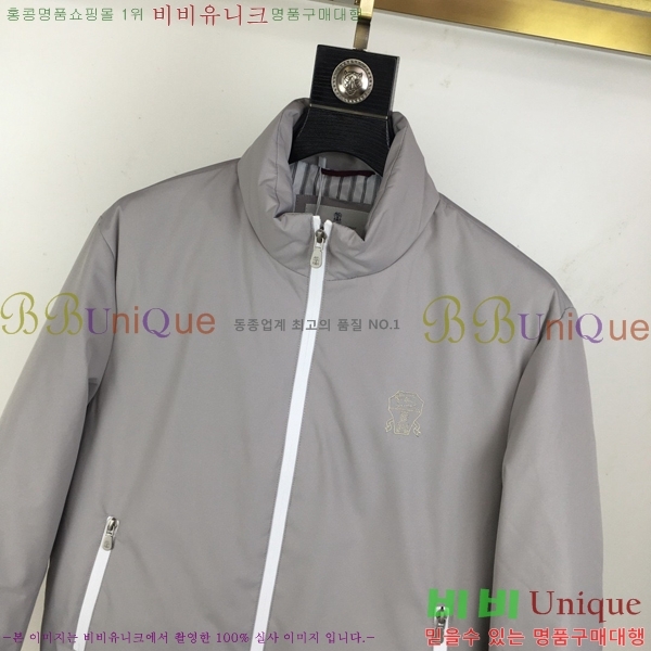 ���� ���ڷ� ��ġ�ڸ� �ٿ� �е� BC834675-2