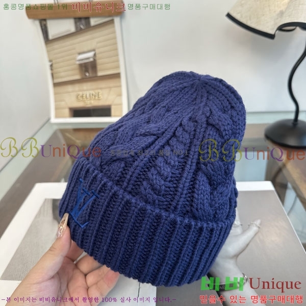 ����*�� ���� L8228083-4