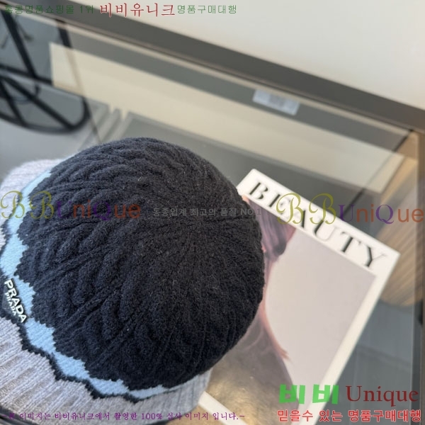 ����� ���� P1558042-4