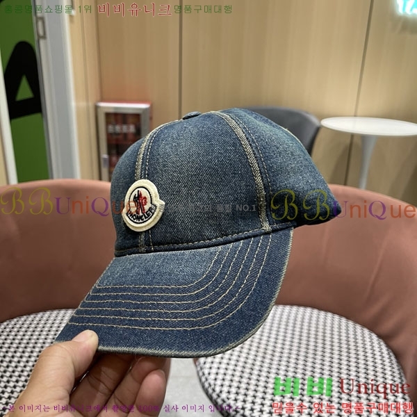 ��**�� ���� M300975-4